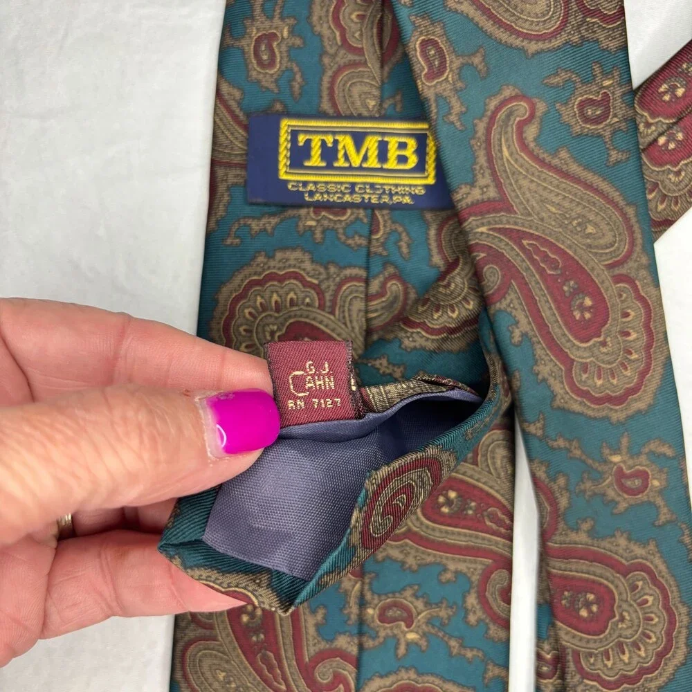 GJ Cahn for TMB Handmade 100% Silk Tie Green Burgundy Paisley Classic Necktie